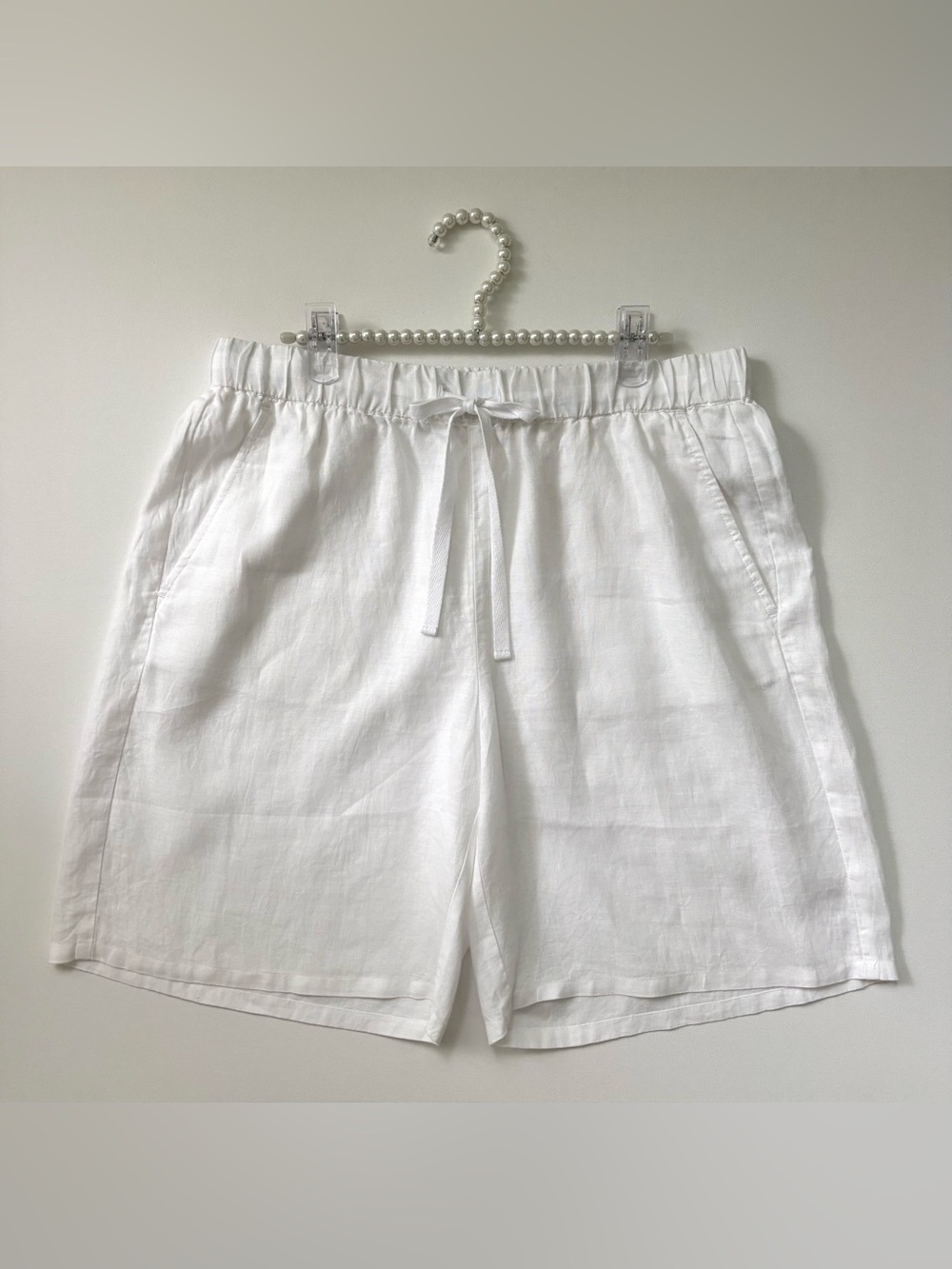 Eileen Fisher White Organic Linen Shorts Elastic Waist Pull-On Drawstring M